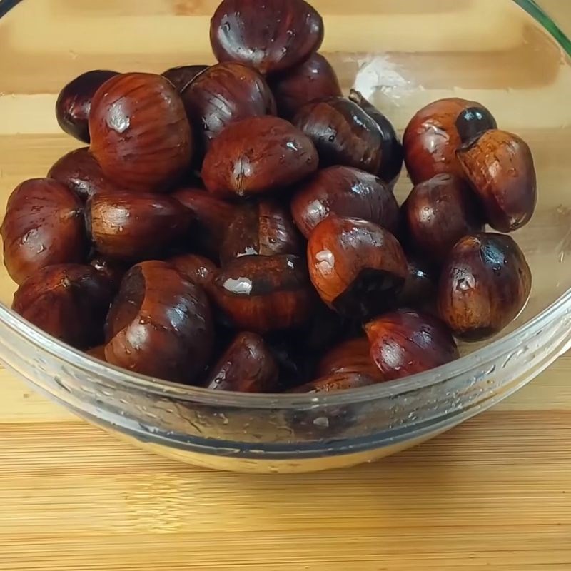 Bước 1 Sơ chế hạt dẻ tươi Hạt dẻ luộc