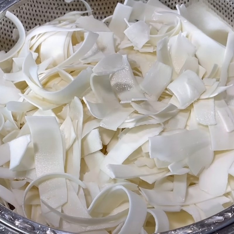 Bước 1 Sơ chế khoai mì Bánh khoai mì hấp