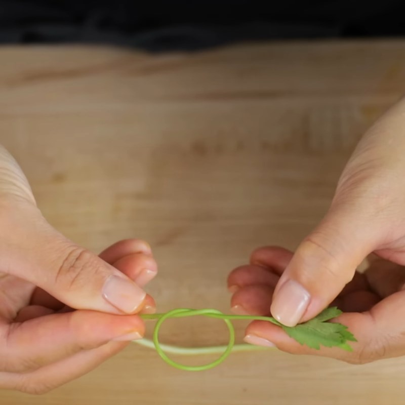 Bước 1 Sơ chế nguyên liệu Trứng hấp kiểu Nhật