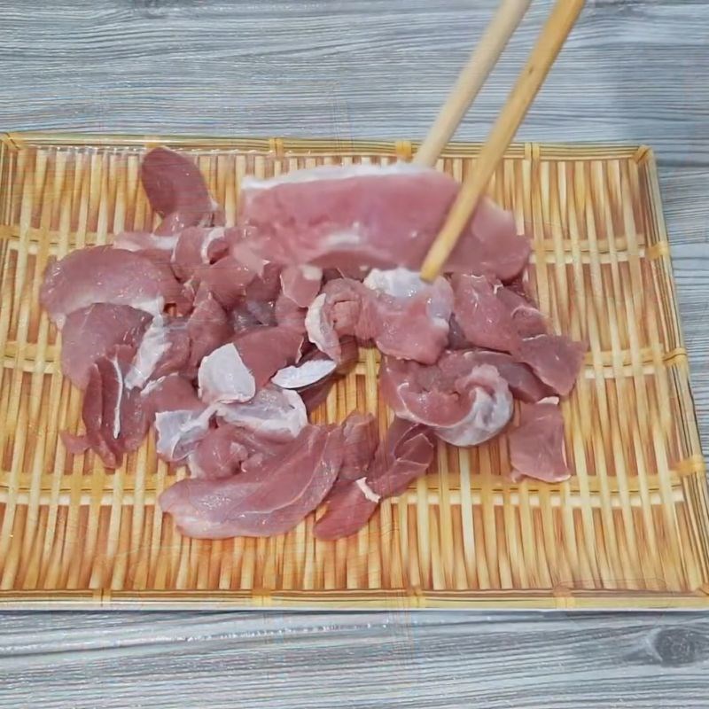 Bước 1 Sơ chế nguyên liệu làm pate thịt heo Pate thịt heo