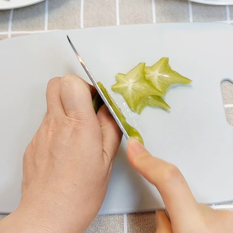 Bước 3 Sơ chế rau sống và củ quả ăn kèm Bánh tráng cuốn thịt heo