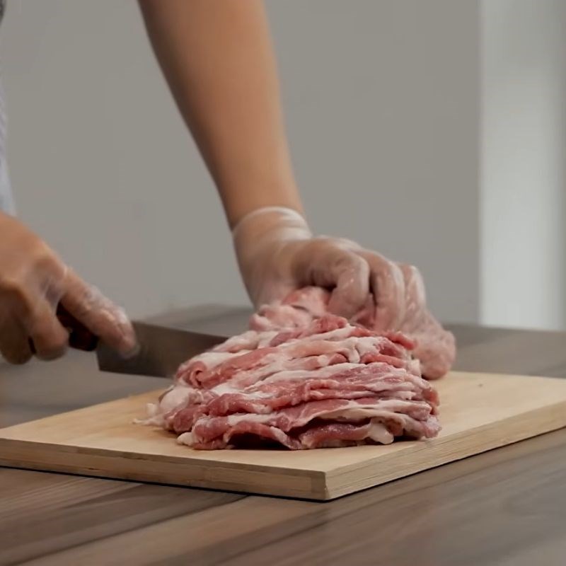 Bước 1 Sơ chế thịt Bún trộn thịt nướng