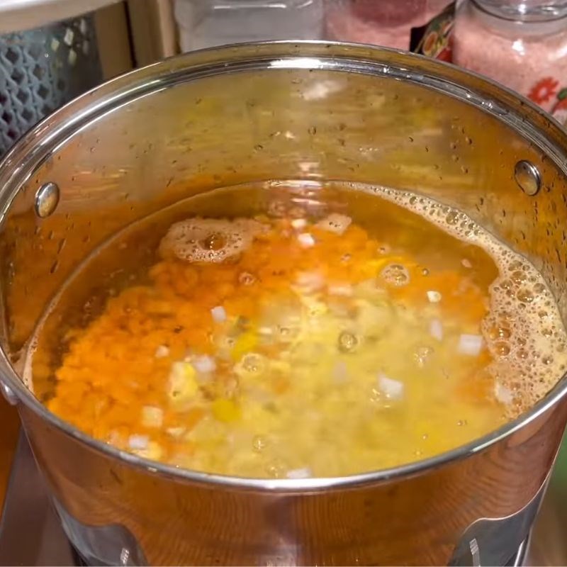 Bước 1 Sơ chế và luộc rau củ Chả giò hải sản sốt mayonnaise