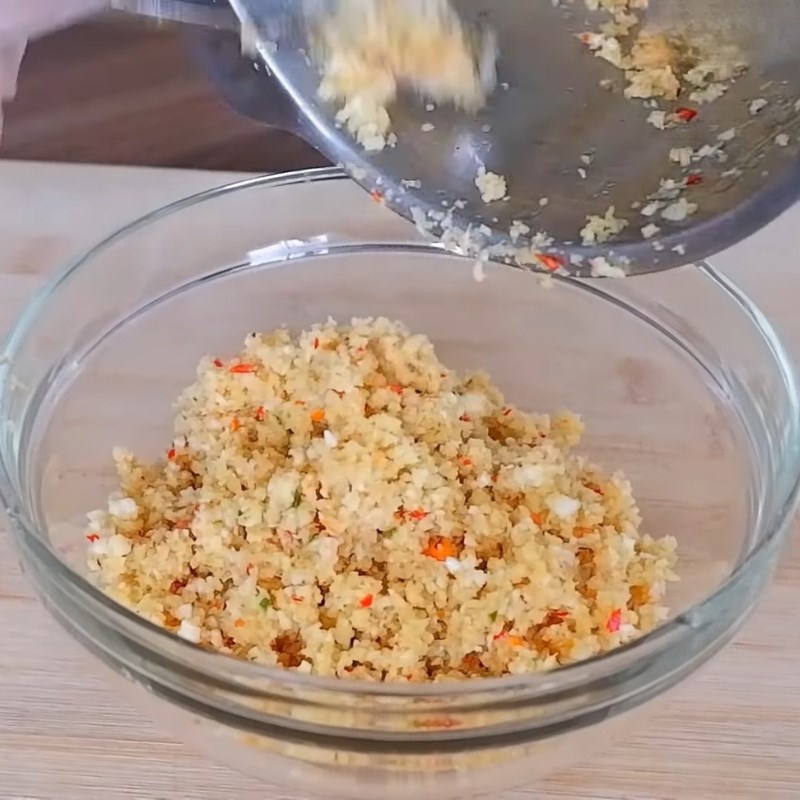 Bước 3 Sơ chế và xay gia vị nem chạo Nem chạo Ninh Bình