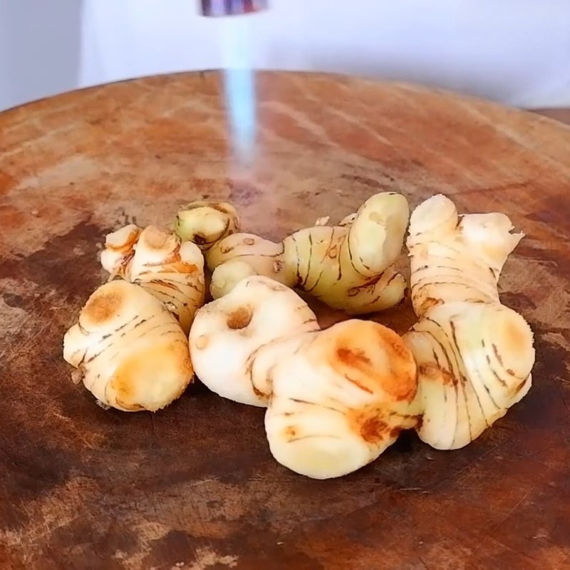 Bước 3 Sơ chế và xay gia vị nem chạo Nem chạo Ninh Bình