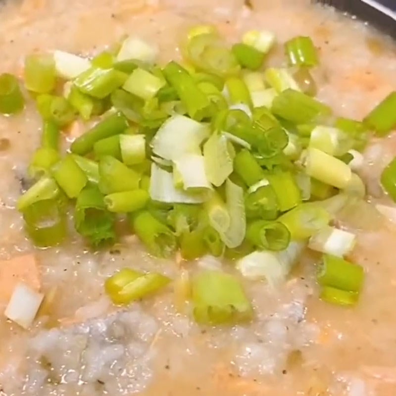 Bước 6 Thành phẩm cháo cá hồi không tanh