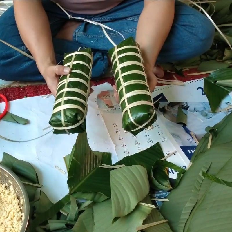 Bước 7 Thành phẩm Bánh tét bằng lá dong