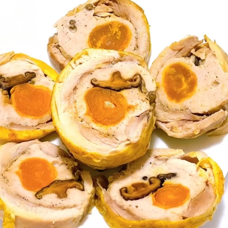 Bước 5 Thành phẩm Giò gà nấm hương