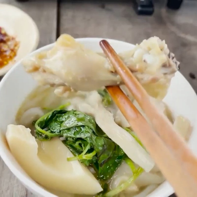 Bước 5 Thành phẩm Lẩu gà lá é Đà Lạt