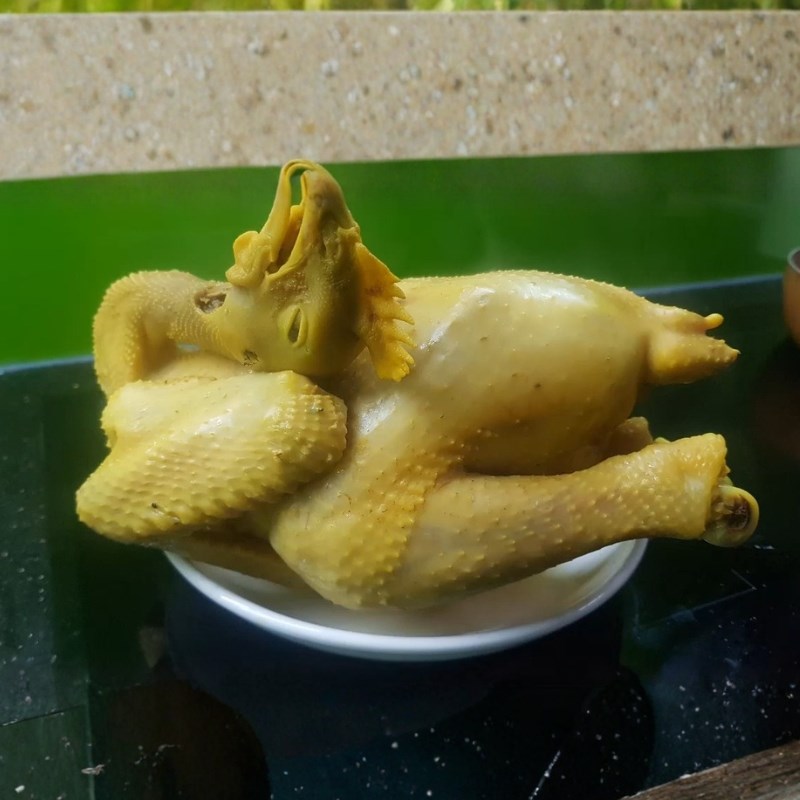 Bước 5 Thành phẩm Gà luộc không bị nứt da