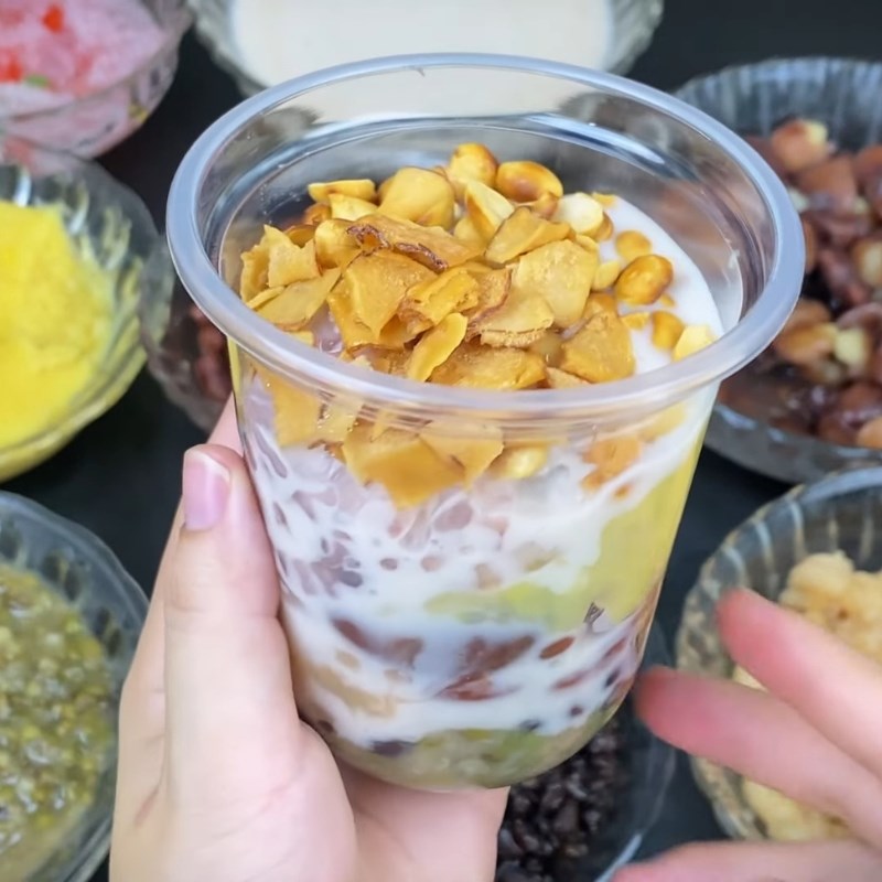 Bước 6 Thành phẩm Chè thập cẩm nước cốt dừa