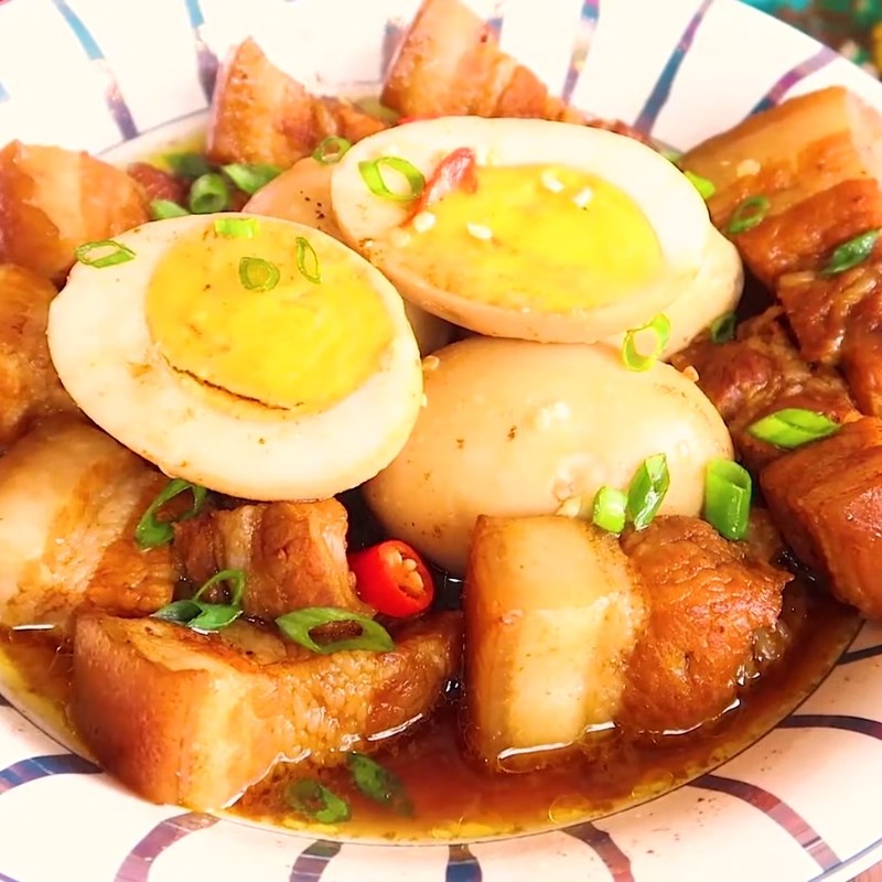 Bước 4 Thành phẩm Thịt kho tàu bằng gói gia vị