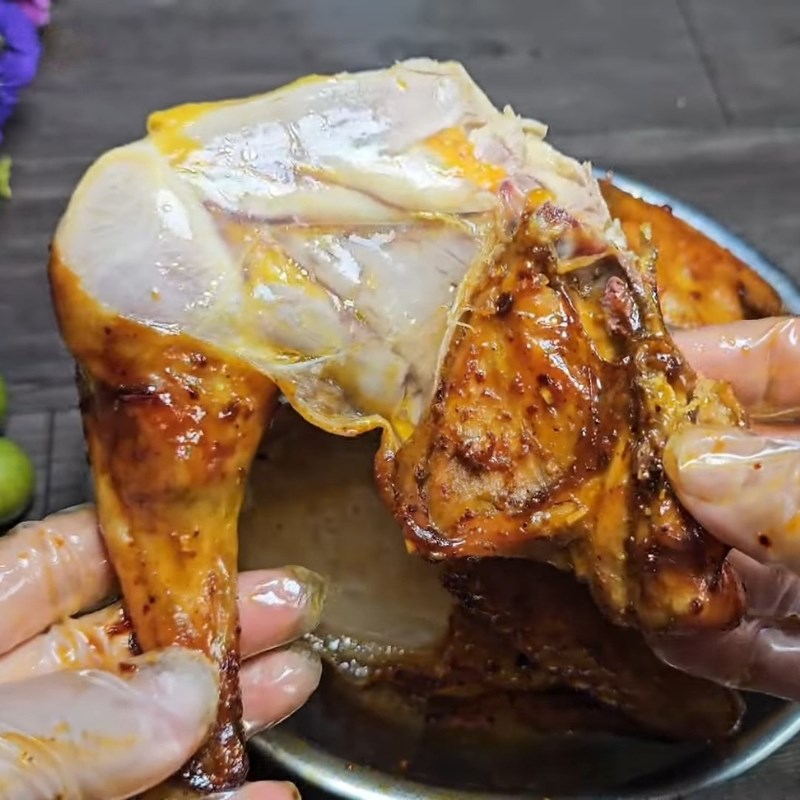 Bước 5 Thành phẩm Gà nướng nguyên con