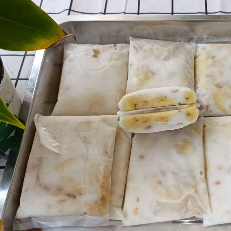 Bước 7 Thành phẩm Kem chuối không bị đông đá