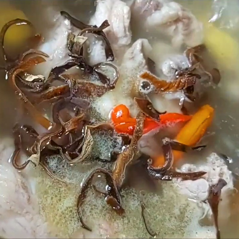 Bước 5 Thêm nấm mèo và hoàn tất Canh khoai lang