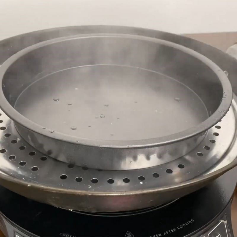 Bước 3 Tráng bánh cuốn nóng bằng nồi hấp Bánh cuốn bằng bột gạo