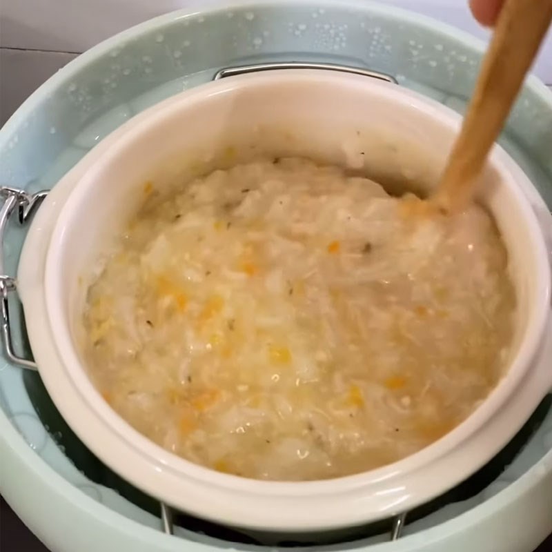 Bước 6 Trộn cháo và giữ ấm cháo gà cà rốt