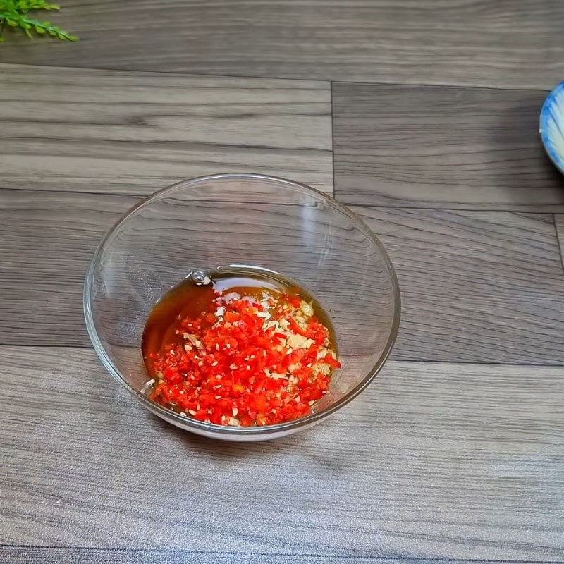 Bước 2 Trộn đều Nước mắm trộn gỏi gà cay chua ngọt