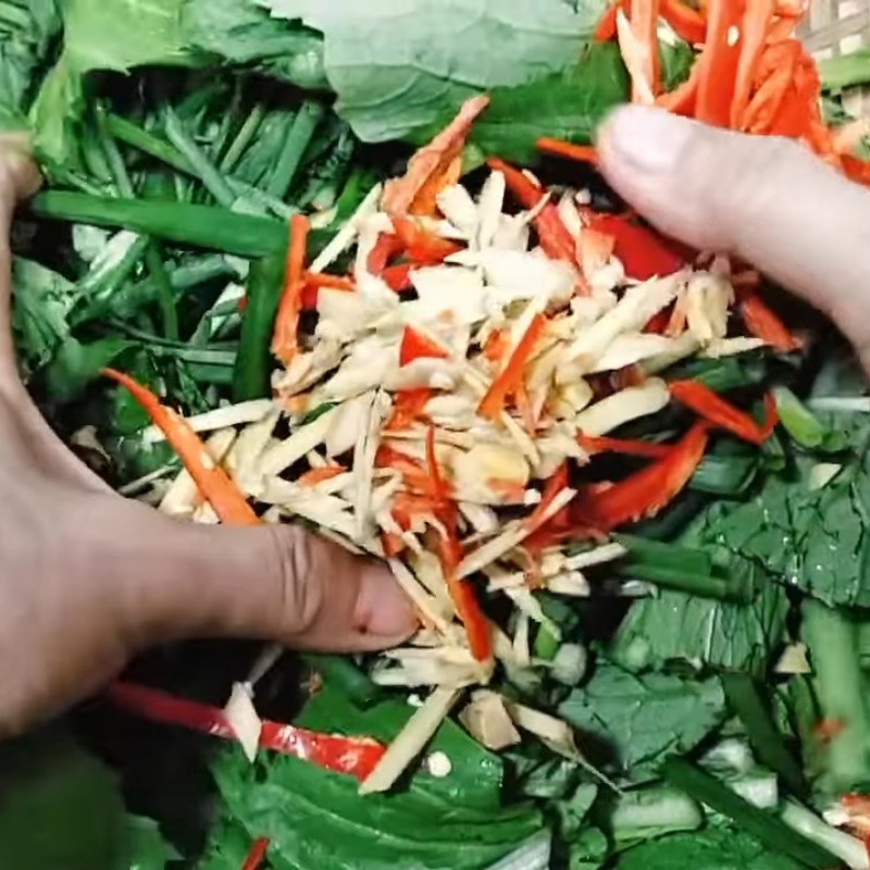 Bước 2 Trộn rau củ Dưa muối xổi ăn ngay