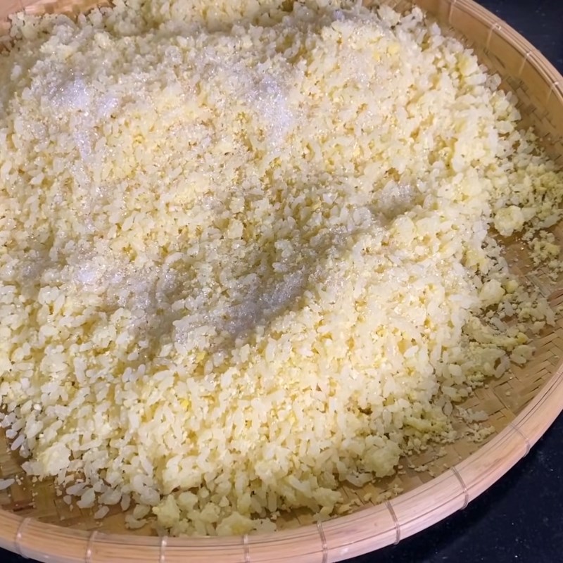 Bước 5 Vò xôi với đậu xanh và đường Xôi đậu xanh nước cốt dừa bằng xửng hấp