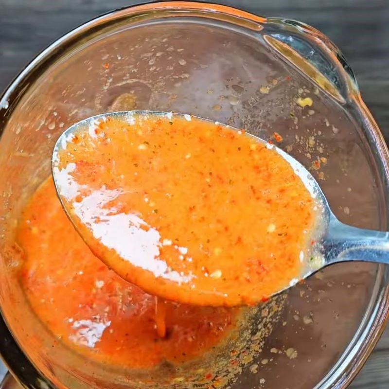 Bước 3 Xay hỗn hợp muối ớt đỏ chấm gà Muối ớt đỏ chấm gà