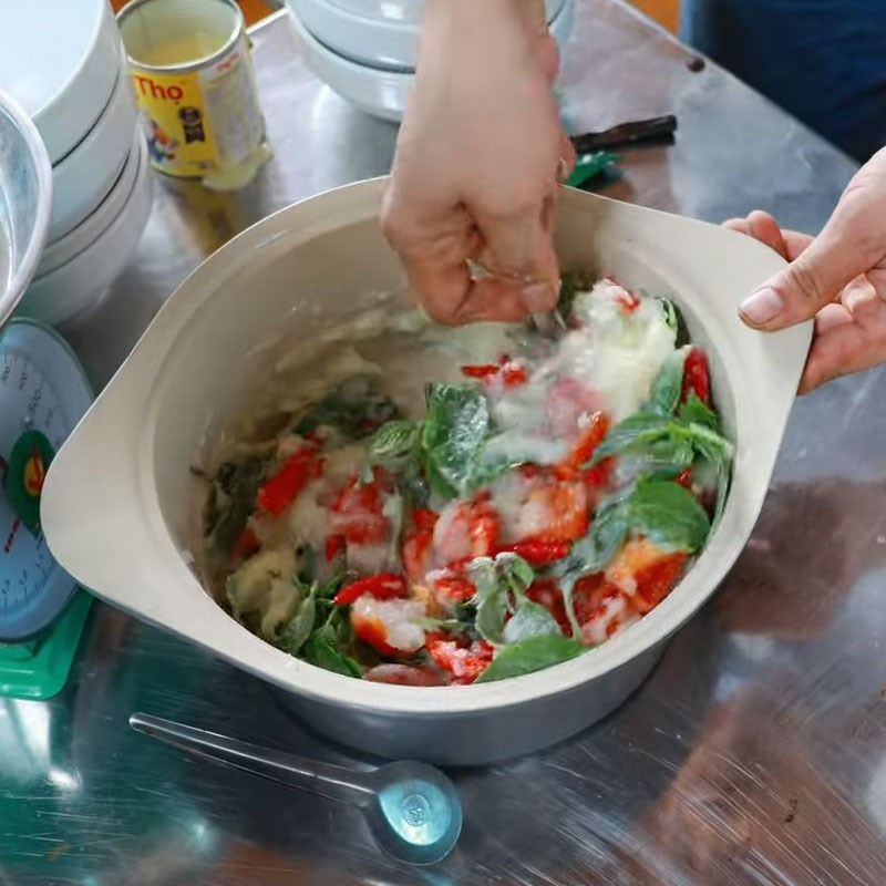 Bước 2 Xay nhuyễn sốt chấm gà nướng Sốt chấm gà nướng