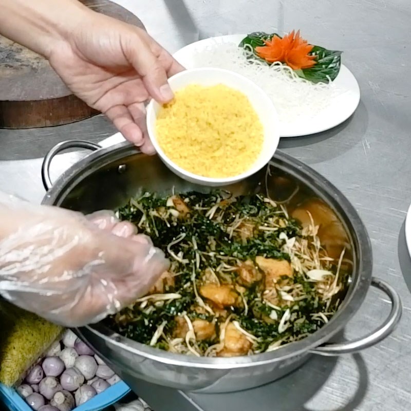 Bước 6 Xóc cá tầm rang muối cá tầm rang muối