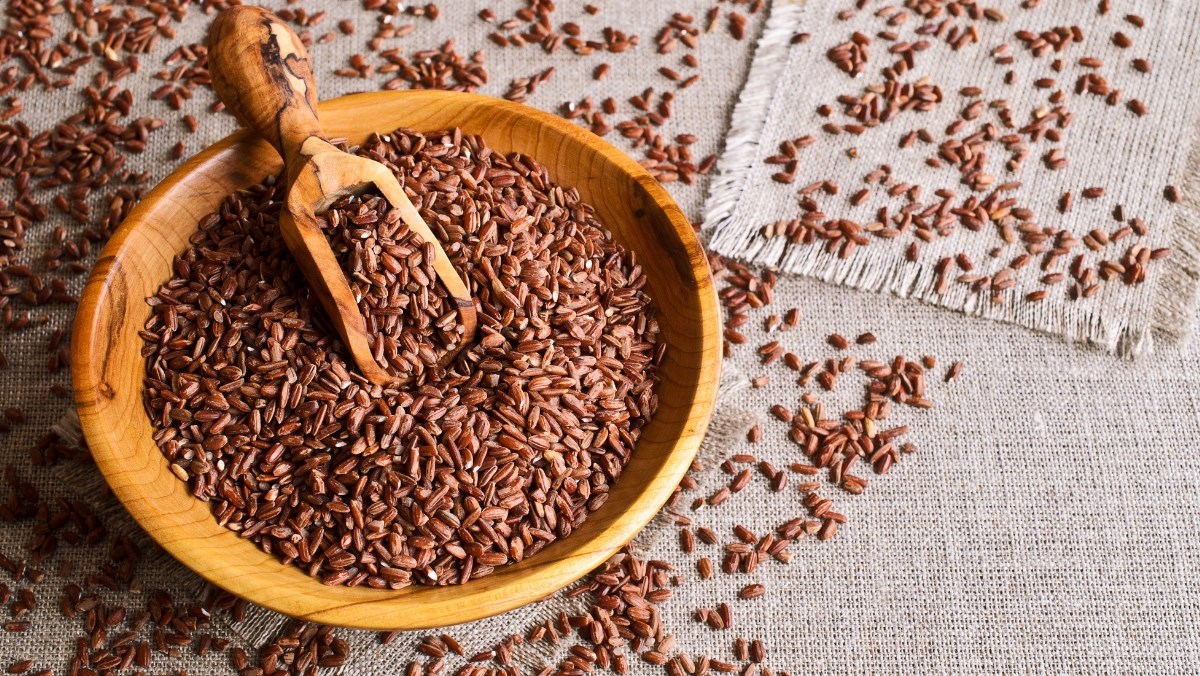 Nguyên liệu món ăn cách nấu gạo lứt không cần ngâm đảm bảo mềm dẻo, thơm ngon tại nhà