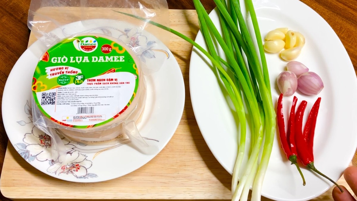 Nguyên liệu món ăn cách làm giò rim mắm đậm đà, hao cơm đổi vị bữa cơm nhà sau những ngày tết