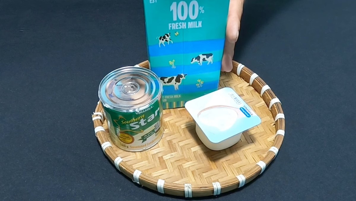 Nguyên liệu món ăn cách làm sữa chua không cần ủ