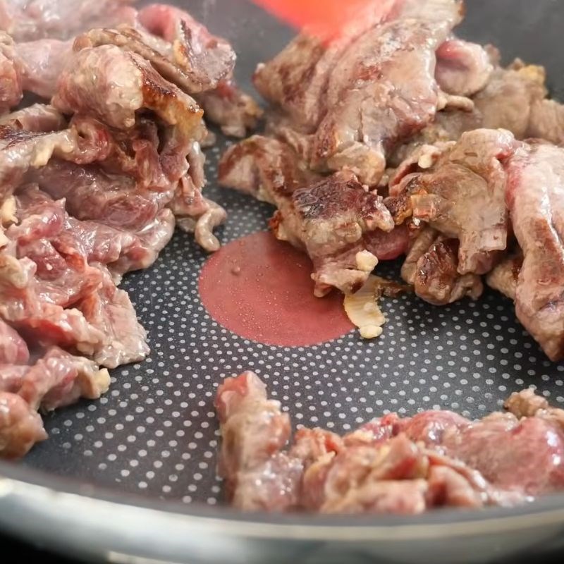 Bước 4 Bí quyết xào thịt bò mềm mọng, không dai thịt bò xào mềm