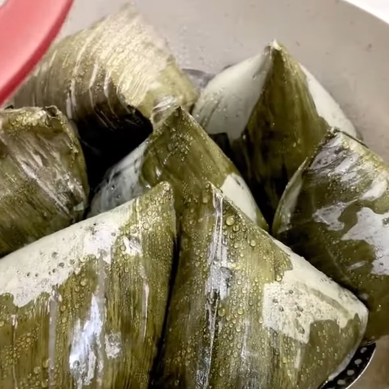 Bước 5 Cách hấp bánh giò nóng hổi Bánh giò Hà Nội