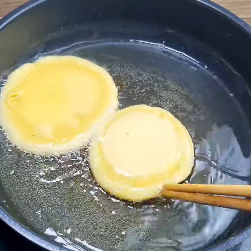 Bước 3 Chiên bánh Bánh rán bằng bột mì