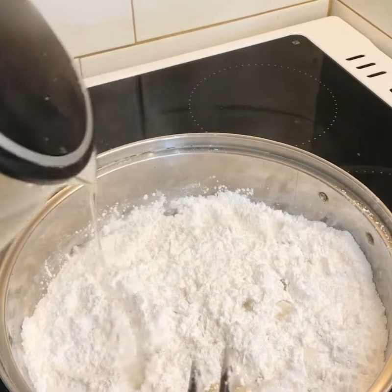 Bước 1 Chuẩn bị bột làm bánh bèo Nghệ An Bánh bèo Nghệ An