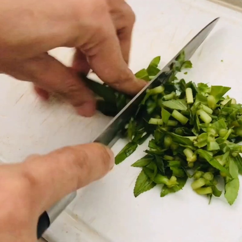 Bước 2 Chuẩn bị các loại rau củ Canh chua bạc hà