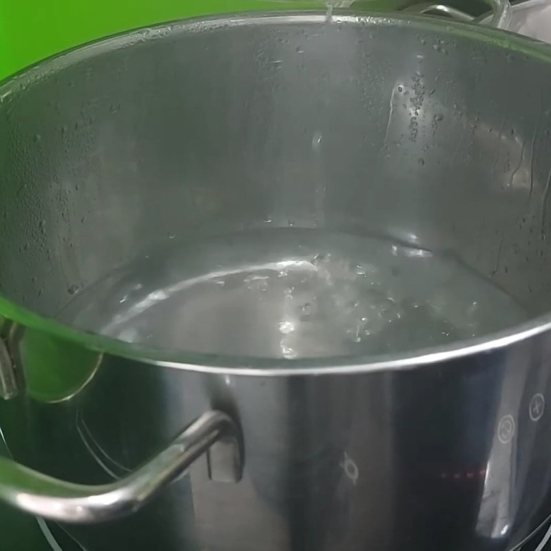 Bước 2 Chuẩn bị nồi hấp bánh bao đúng cách Bánh bao trắng