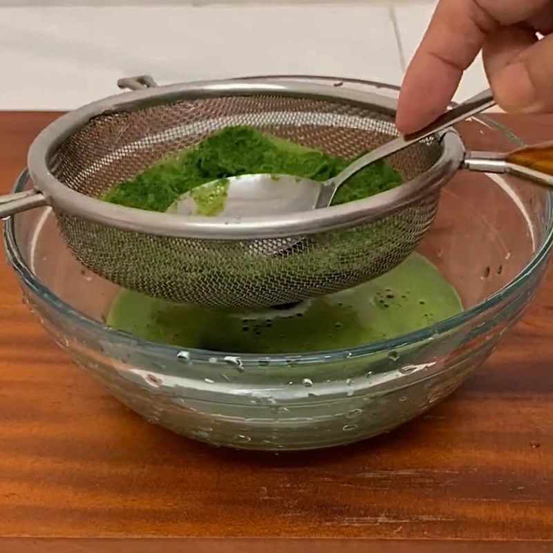 Bước 3 Chuẩn bị nước cốt lá dứa Tàu hũ bánh lọt