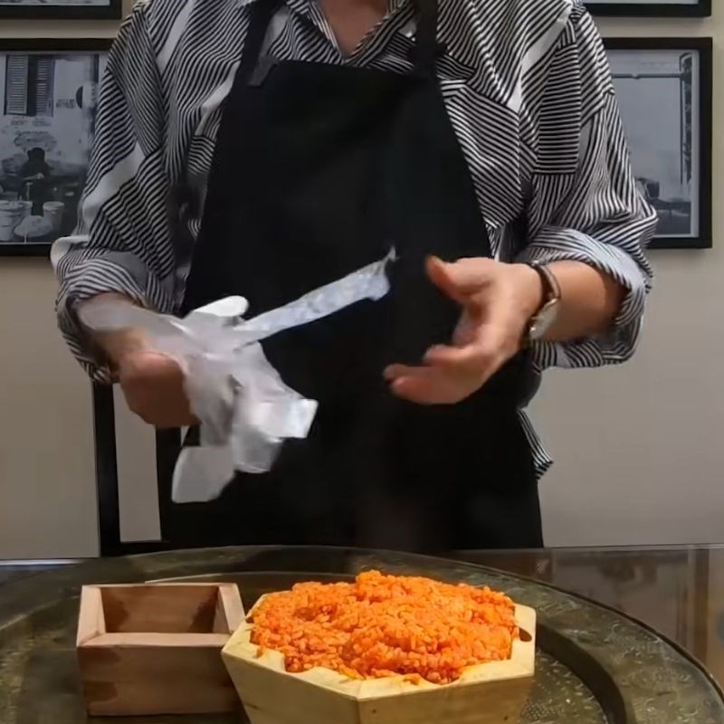 Bước 5 Đồ xôi lần 2 cho dẻo mềm xôi gấc miền Bắc