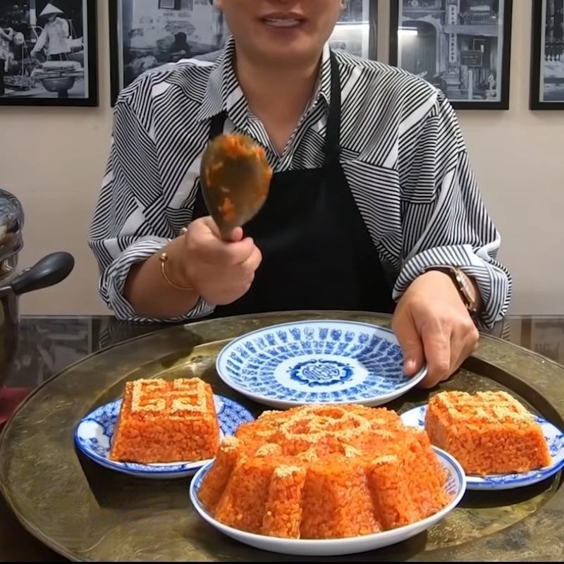 Bước 5 Đồ xôi lần 2 cho dẻo mềm xôi gấc miền Bắc