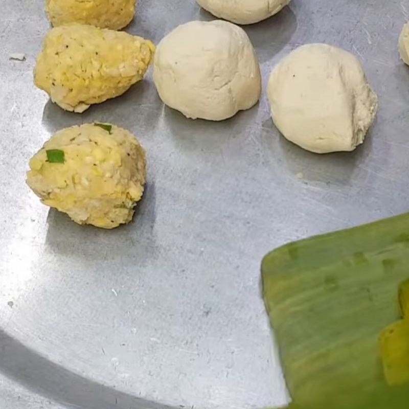 Bước 3 Gói bánh sắn Bánh sắn bằng bột sắn