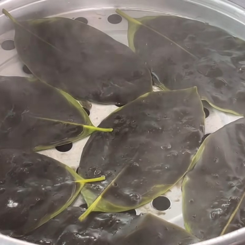 Bước 4 Hấp bánh lá thúi địch Bánh lá thúi địch