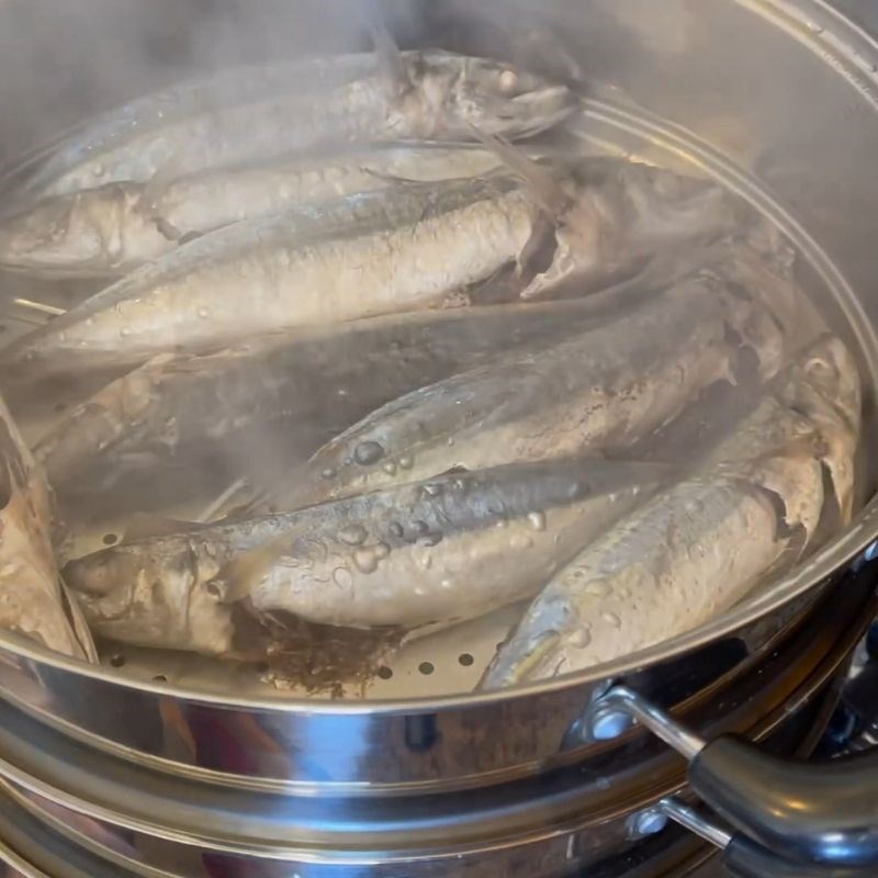 Bước 2 Hấp cá nục đúng cách cá hấp chiên