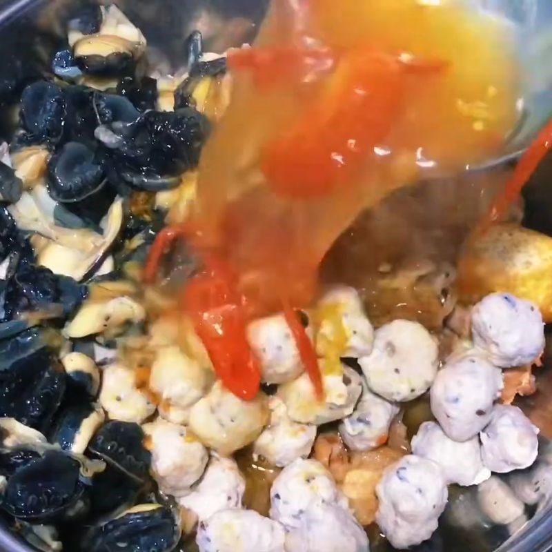 Bước 5 Hoàn thành nồi lẩu và thưởng thức lẩu ốc