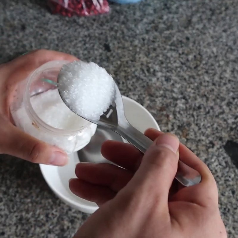 Bước 1 Hướng dẫn hãm tiết canh vịt bằng mì chính Tiết canh vịt hãm bằng mì chính