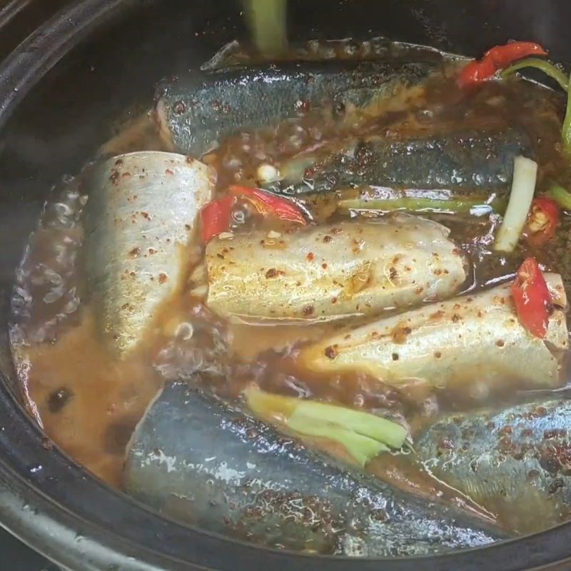 Bước 3 Kho cá nục kiểu miền Trung cá nục kho kiểu miền Trung ngon