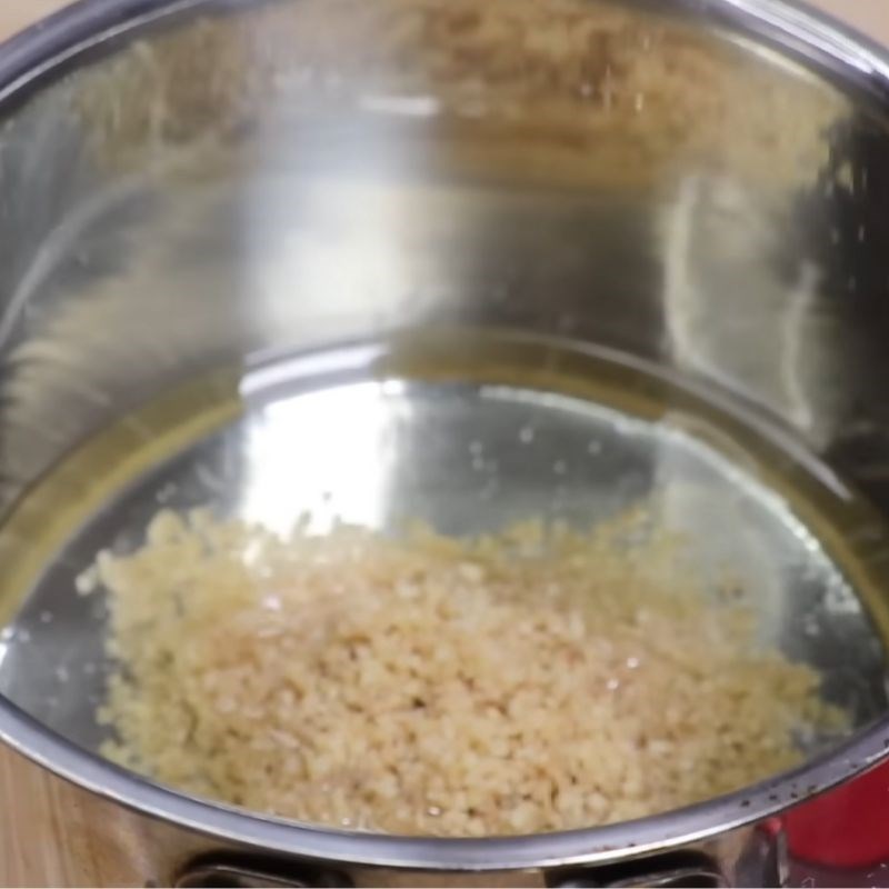 Bước 3 Làm dầu sa tế thơm lừng Bún chay Huế
