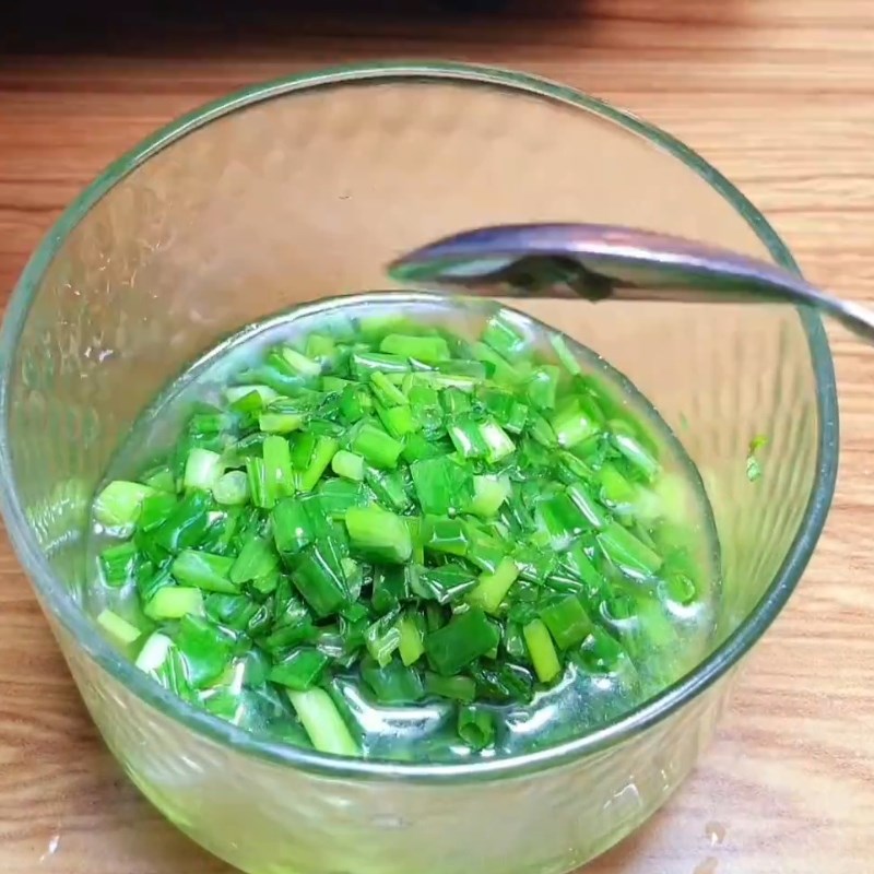 Bước 4 Làm mỡ hành Sốt tắc chấm bánh tráng