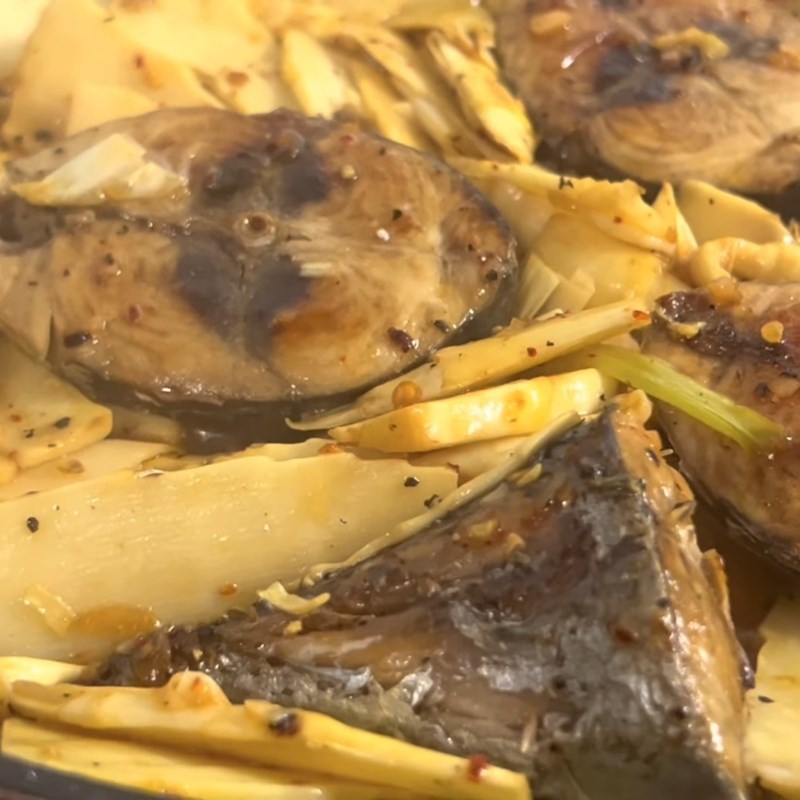 Bước 5 Làm nước sốt và kho cá ngừ đậm đà Cá ngừ kho măng