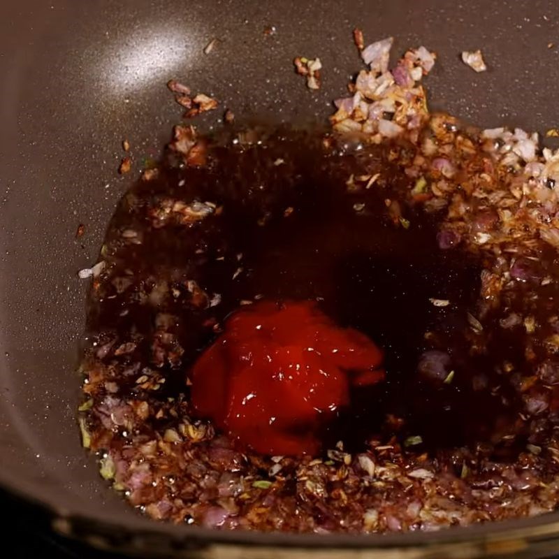 Bước 4 Làm sốt nước tương sườn non chay rim nước tương