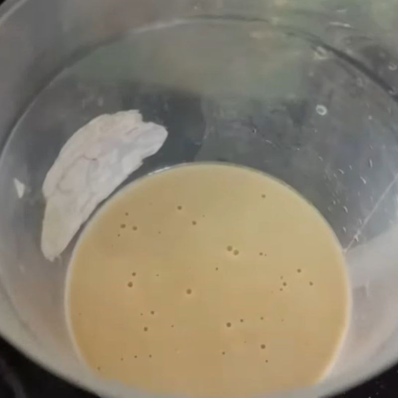 Bước 3 Lọc bột để có vỏ bánh crepe mịn màng bánh crepe Thái Lan
